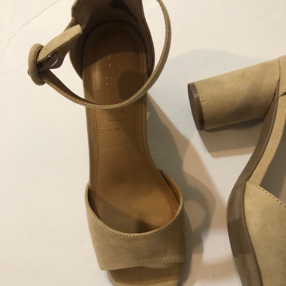 Elegant Tan Block Heel Sandals